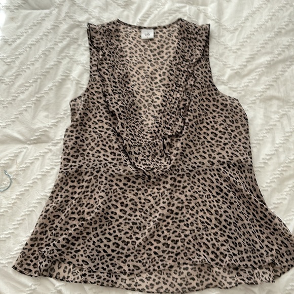 Blouse from Cabi collection, Size L, animal print - Picture 4 of 6